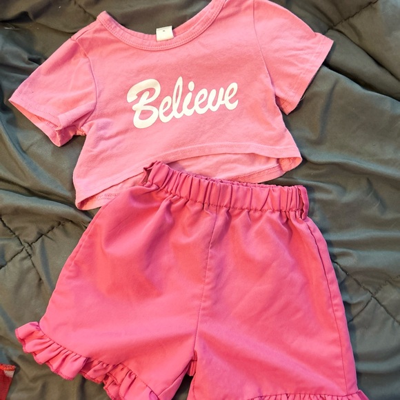 Blue Ruffle Top and Patterned Pants Set - Picture 2 of 7